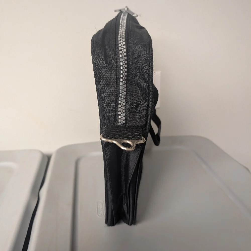 Vtg. Davidoff Cool Water Cologne Bag
